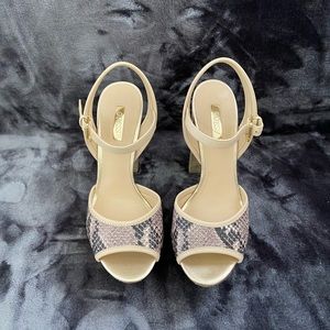 Guess High Heels Sandals with Animal Print Sz 7